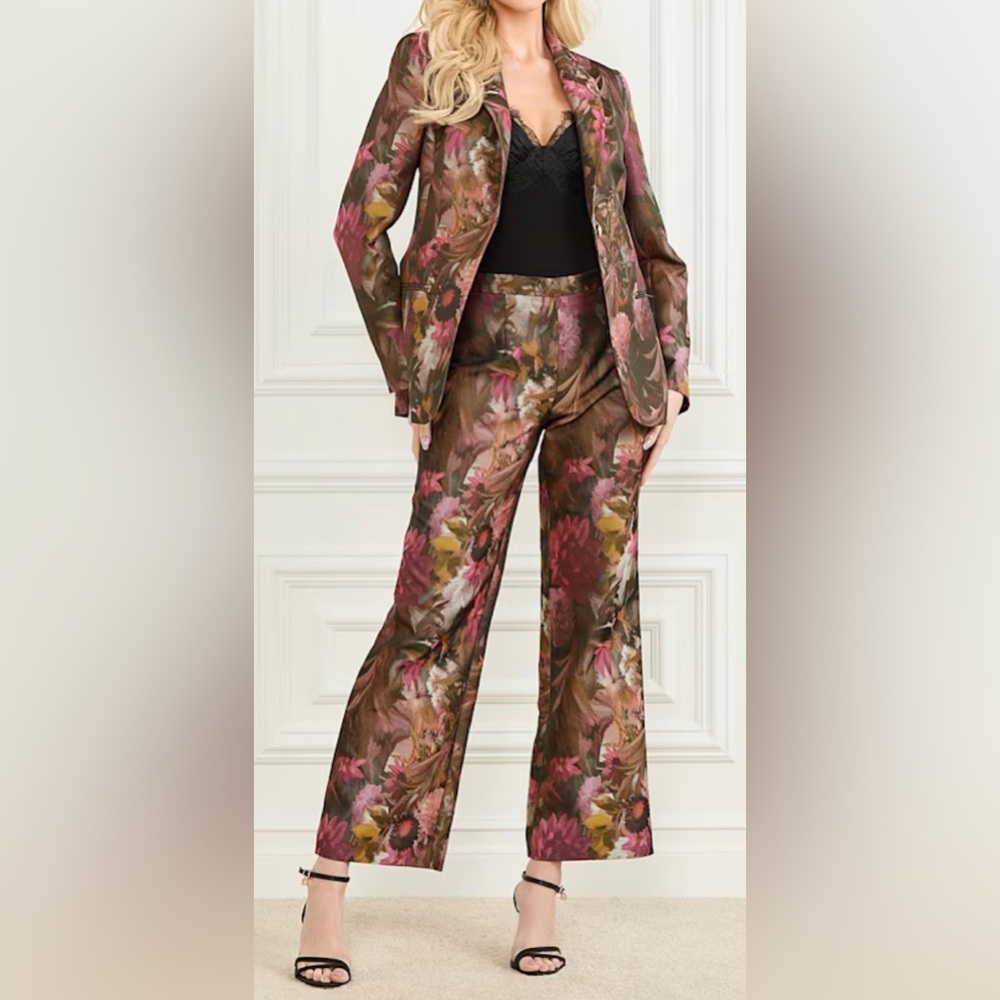 Marciano by Guess Kate Straight Leg Floral Jacquard Pant, sz 0